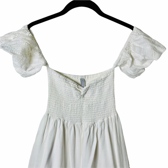 ANTHROPOLOGIE Steele Off-The-Shoulder Jumpsuit - Picture 6 of 12